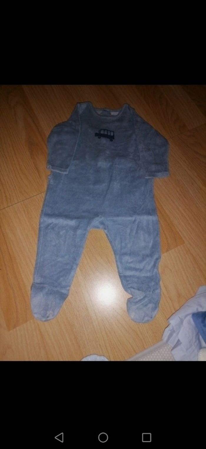 Lot de vêtements bébé - photo numéro 4