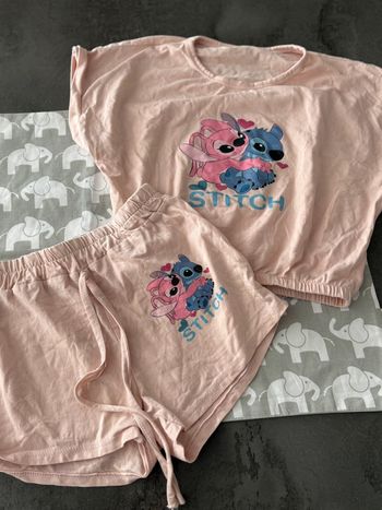 Lot vêtement Stitch