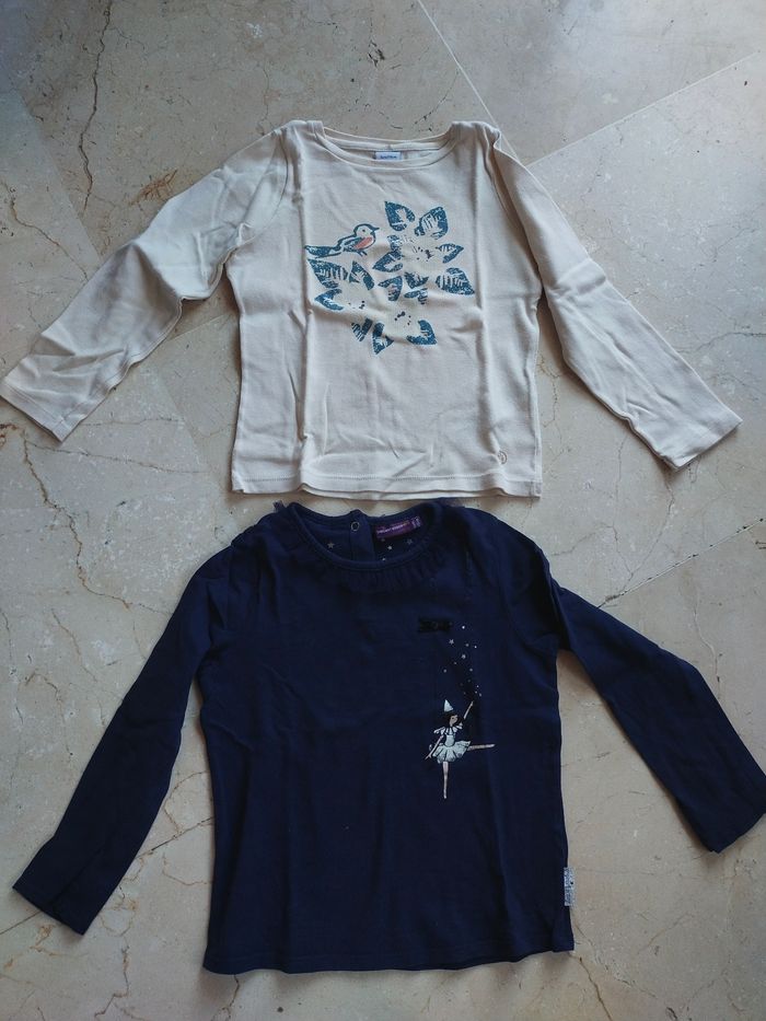 Lot fille T.5A - photo numéro 3