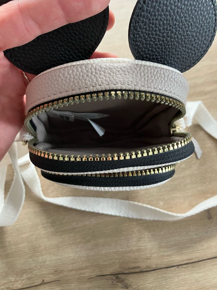 Sac bandoulière Disney neuf - photo numéro 7