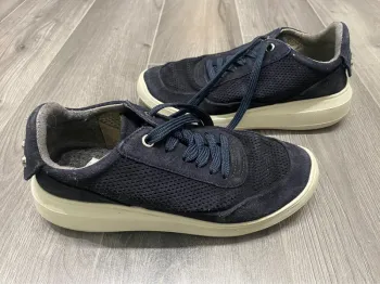 Baskets bleues marines Geox