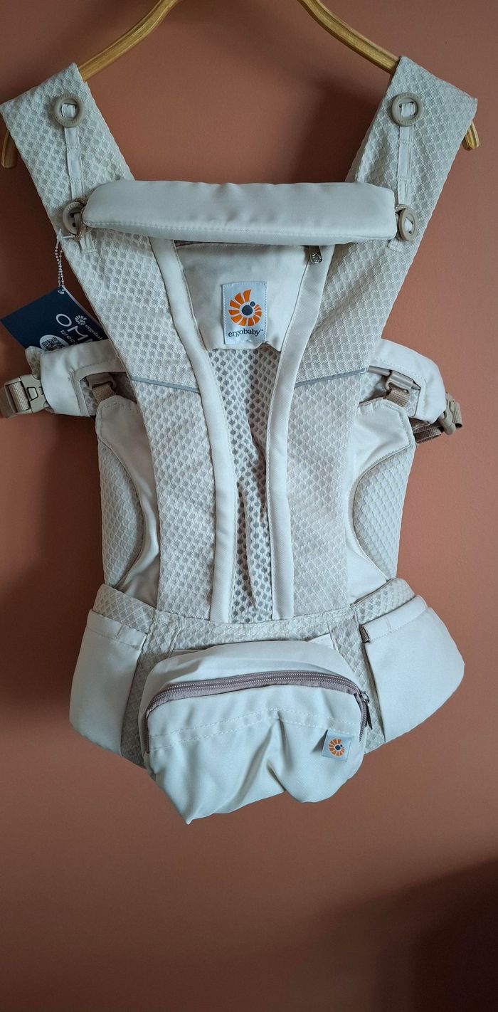 Porte-bébé ergobaby omnibreeze neuf