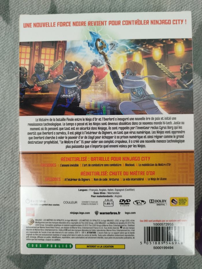 Lot 2 coffrets DVD Ninjago - photo numéro 5