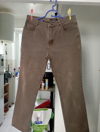 Pantalon de femme taille 46 de marque I.quing