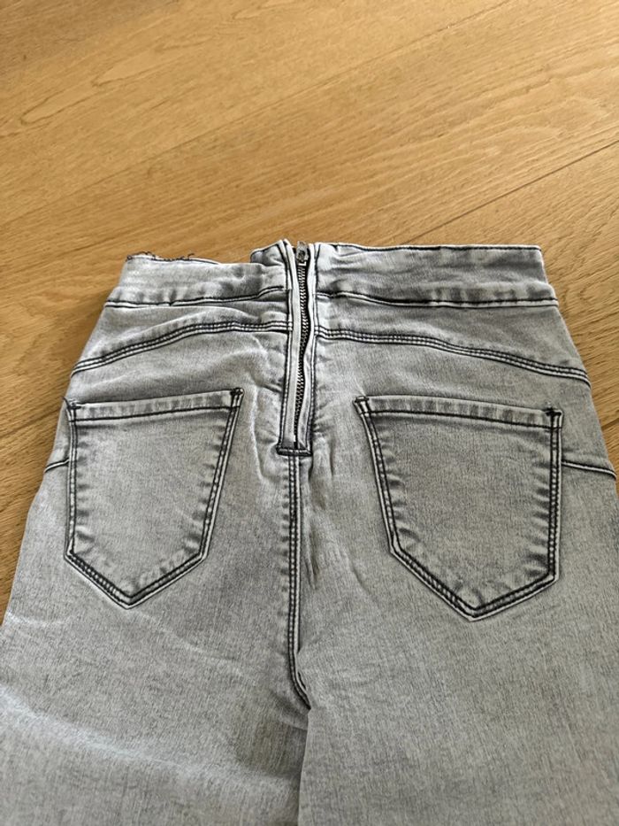 Jeans toxik - photo numéro 4