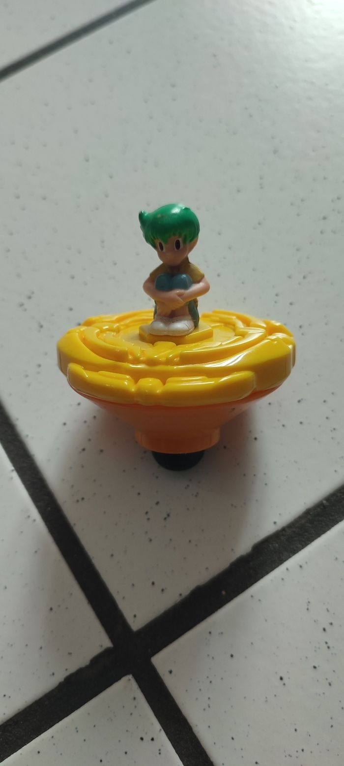 Toupie Beyblade