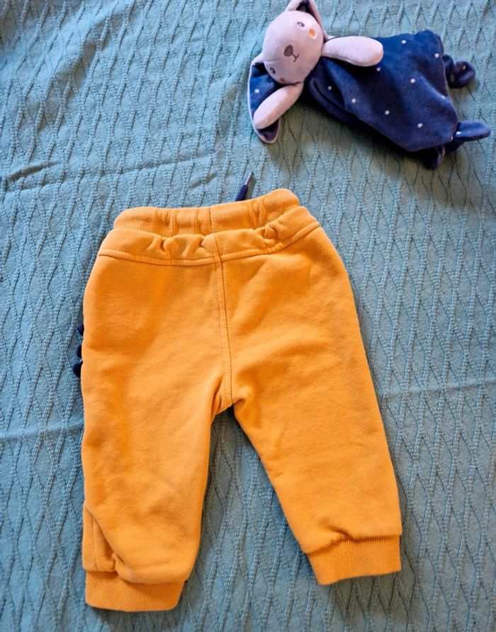 Pantalon 12 mois bébé - photo numéro 2