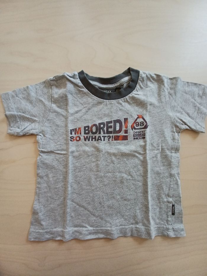 Tee shirt