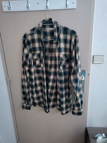 Chemise à carreaux