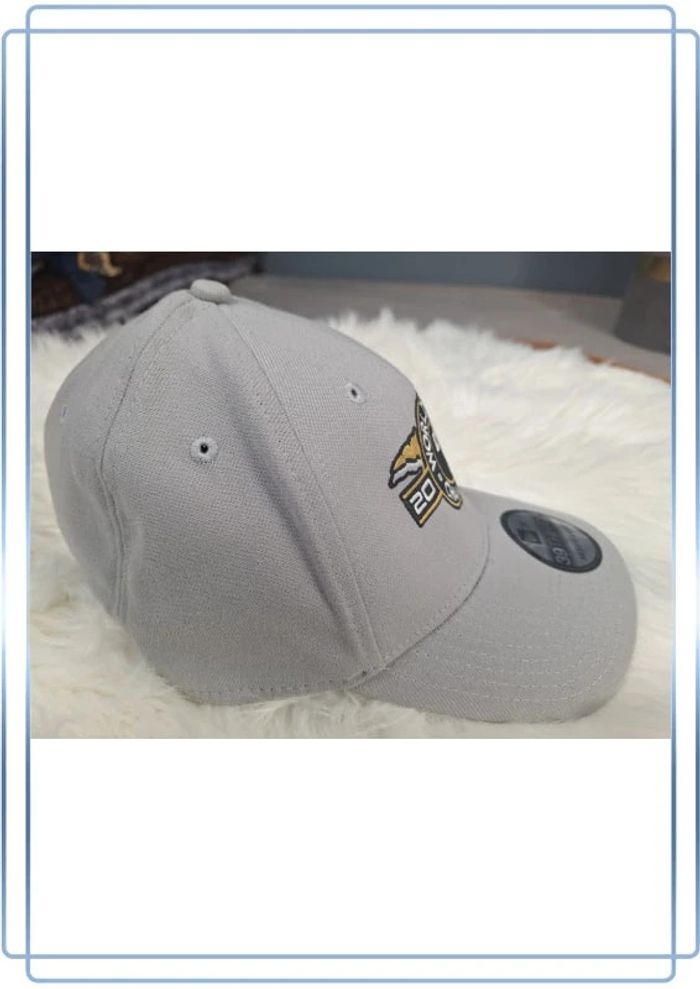casquette grise new era world champions 2022 / taille M brodé (443) - photo numéro 5