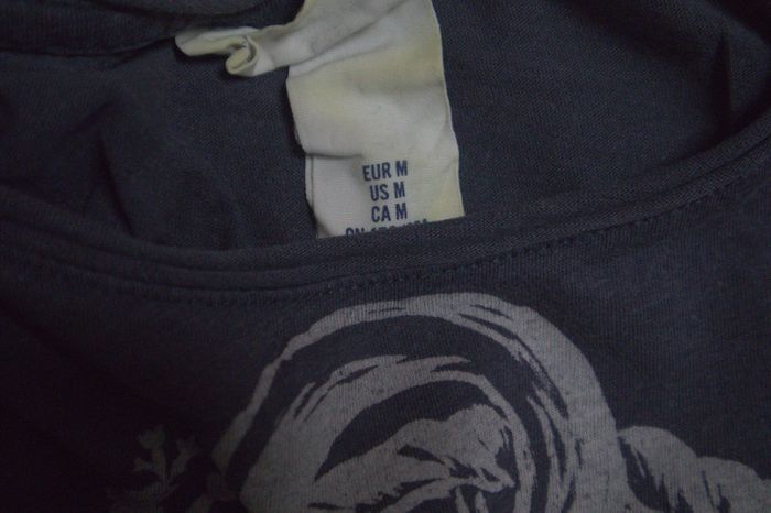 T shirt bleu foncé, taille M - photo numéro 4