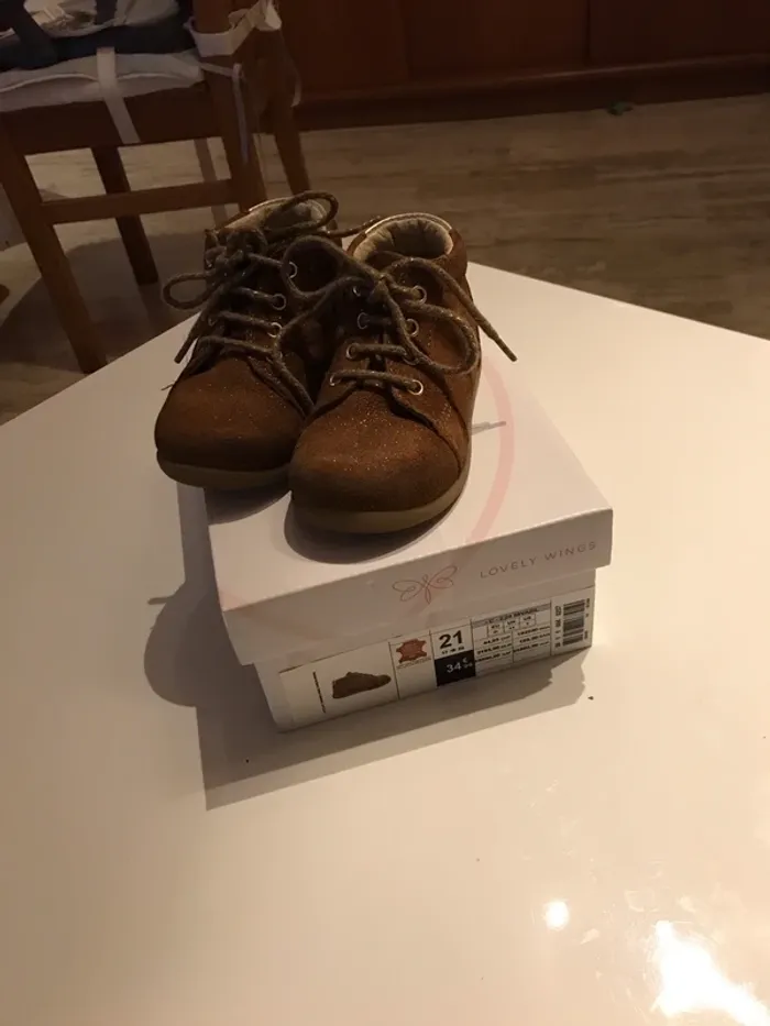 Chaussures en cuir 21