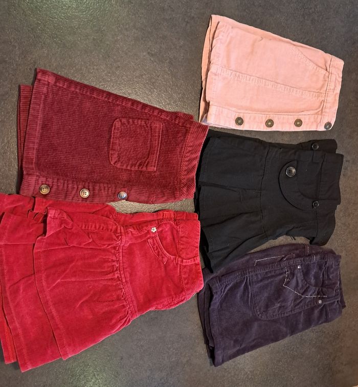 Lot jupes fille