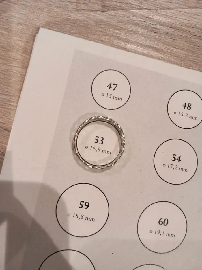 Bague neuve taille 53 - photo numéro 3