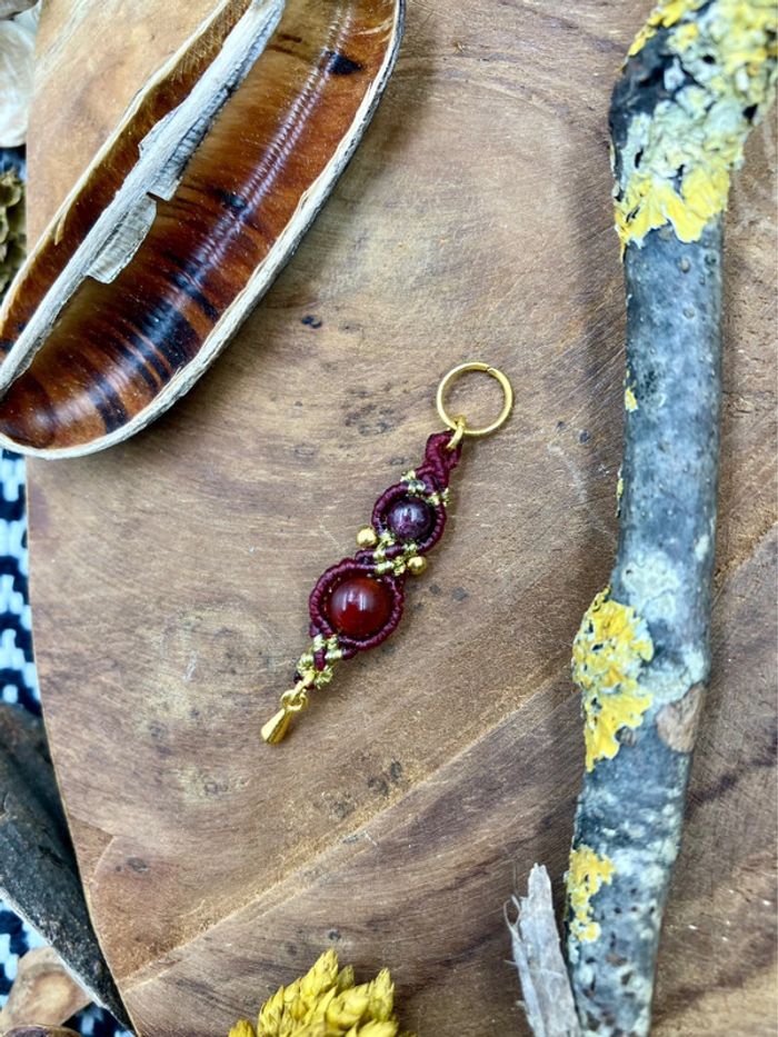 Bijou de cheveux - tresse/dread - macramé pierre Agate rouge et Grenat - photo numéro 4