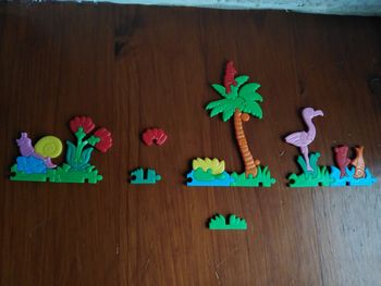 Figurines puzzle Kinder