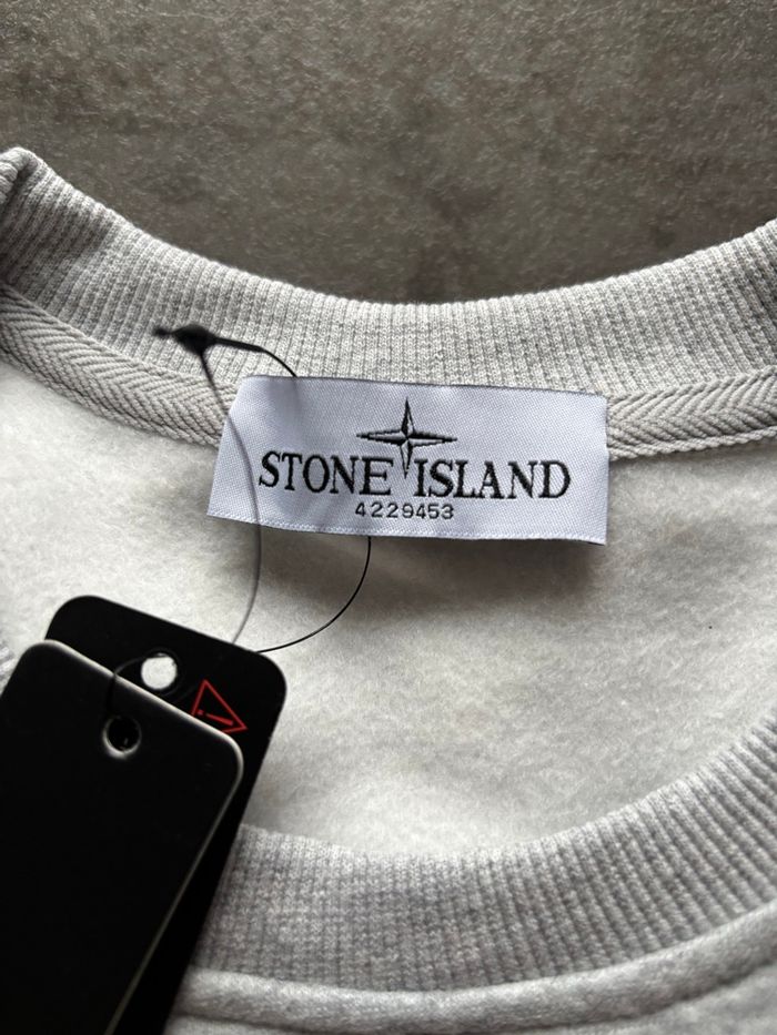 Pull Stone Island Grey - photo numéro 3