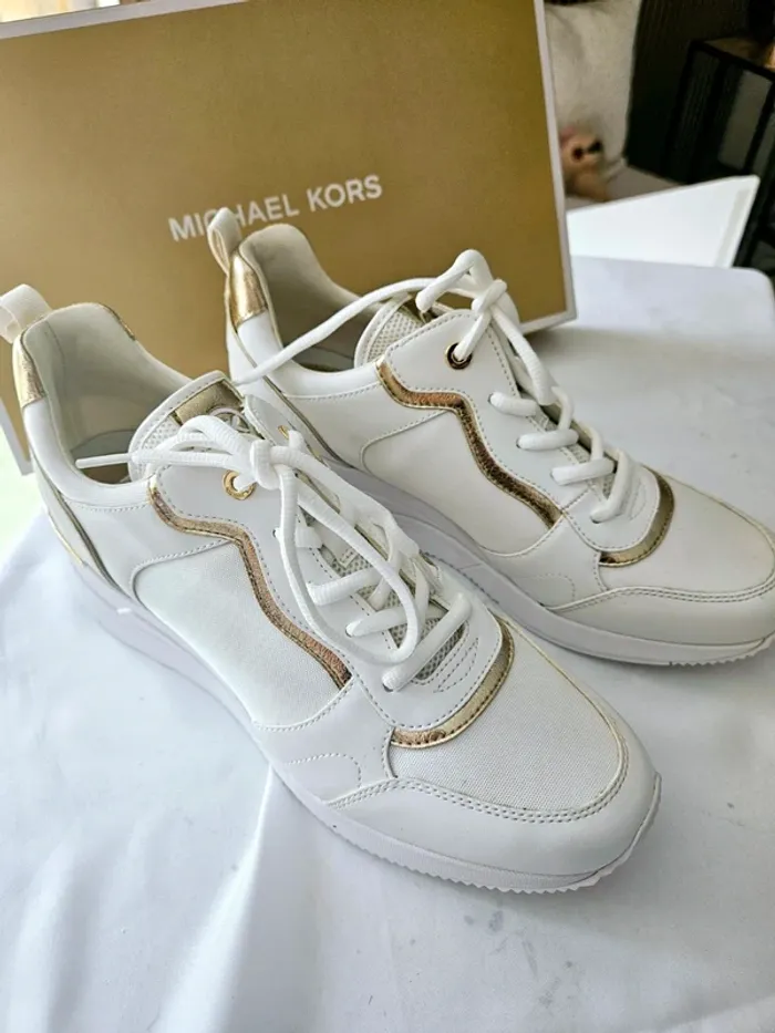 Snaekers Michael kors pointure 42 - photo numéro 3