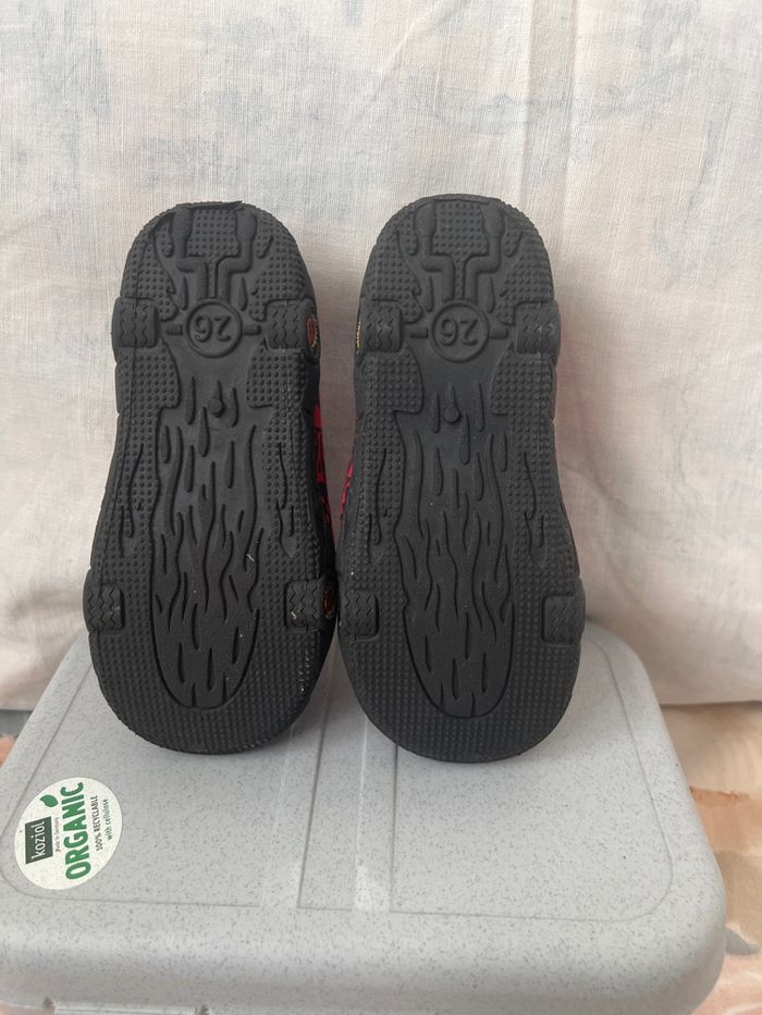 Pantoufle enfants garçon  Cars, taille 26 - photo numéro 3