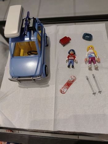Voiture de montagne avec coffre de toit. Playmobil n°9281
