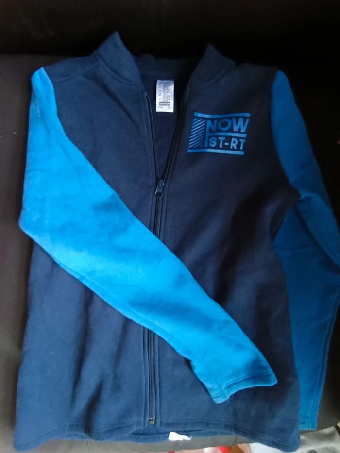 Lot vêtements garçons 6 ans - photo numéro 9