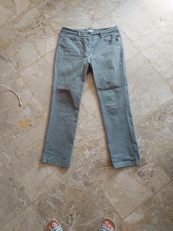 Pantalon kaki taille 44 damart