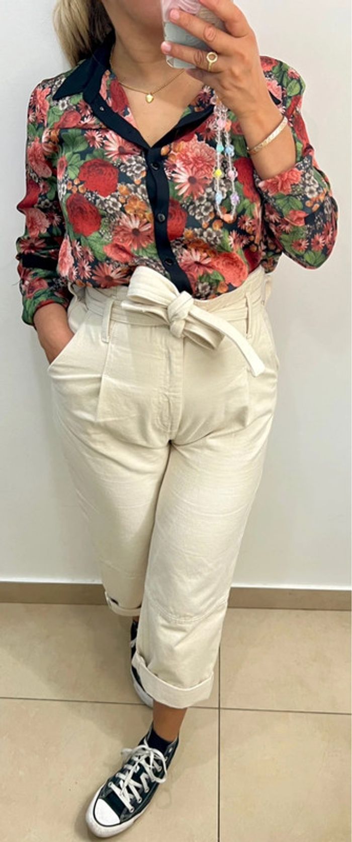 Chemise fluide satinée a fleurs Taille 38 - photo numéro 2