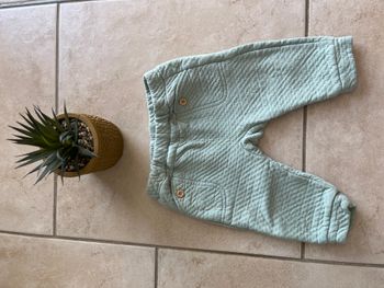 Pantalon garçon taille 12 mois