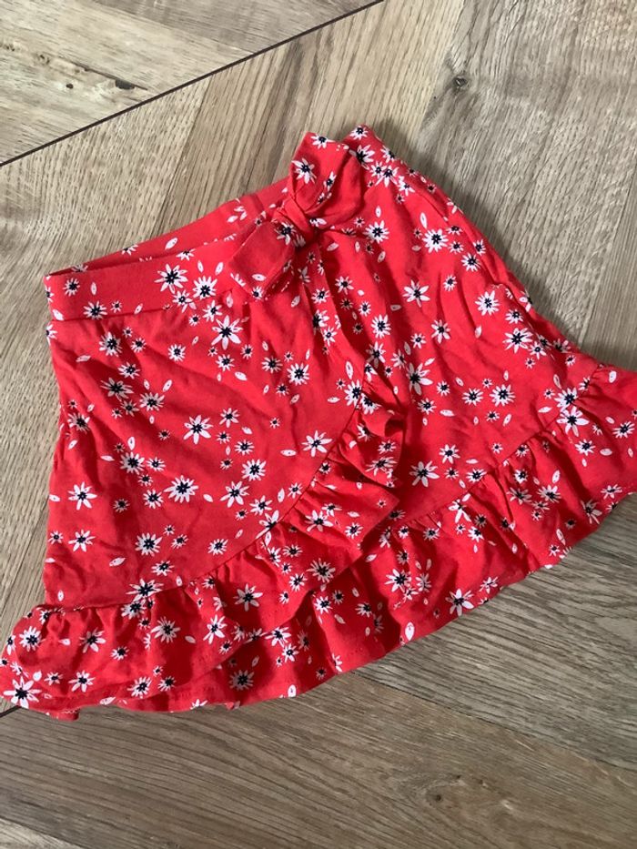 Jupe rouge fleurs Kiabi 3 ans - photo numéro 2