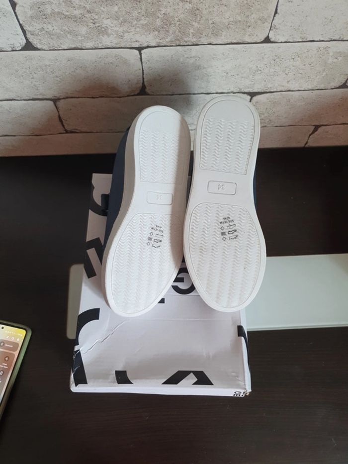 Chaussures taille 34 - photo numéro 6