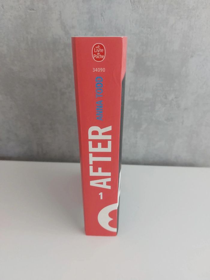Livre de poche after 1 - photo numéro 2