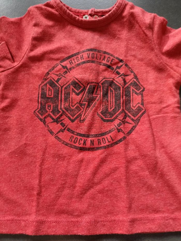 T-shirt 12 mois - photo numéro 2