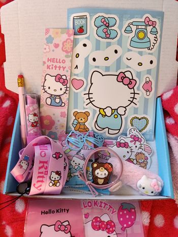 Box hello kitty