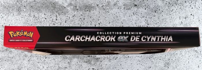 Coffret Carchacrok ex de Cynthia Pokémon - photo numéro 3