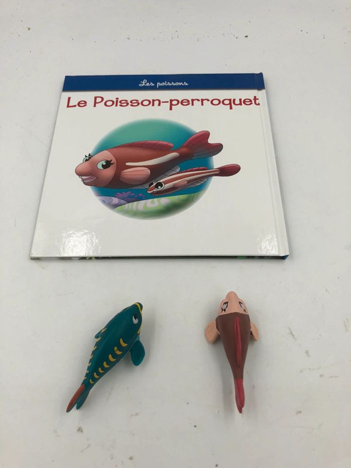 Livre + 2 figurines / le poisson-perroquet collection Altaya - photo numéro 2