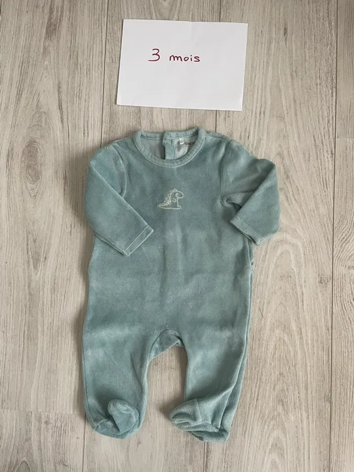 Pyjamas 1 pièce 3 mois - photo numéro 2
