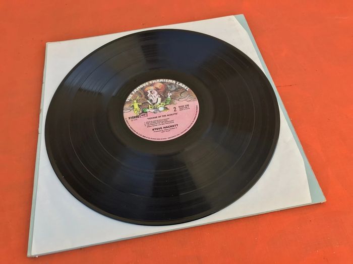 Vinyle 33 tours   Steve Hacklett  Voyage Of The Acolyte   (1975)  Charisma  9103 106 - photo numéro 5