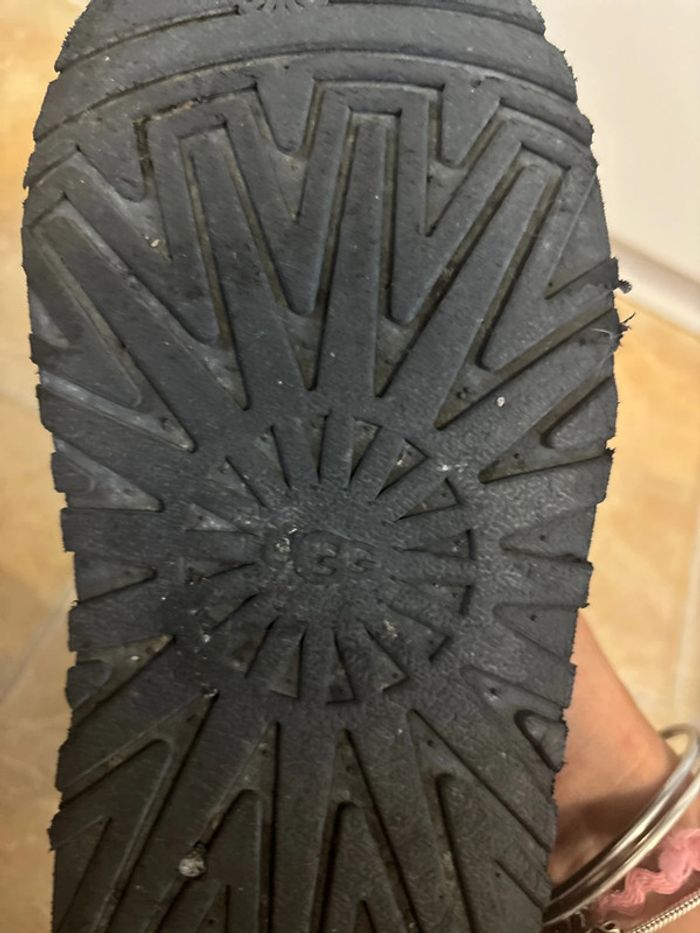 ugg tazz noire - photo numéro 6