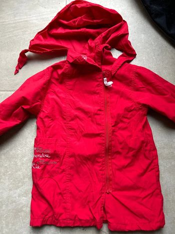 Manteau rouge léger 18 mois