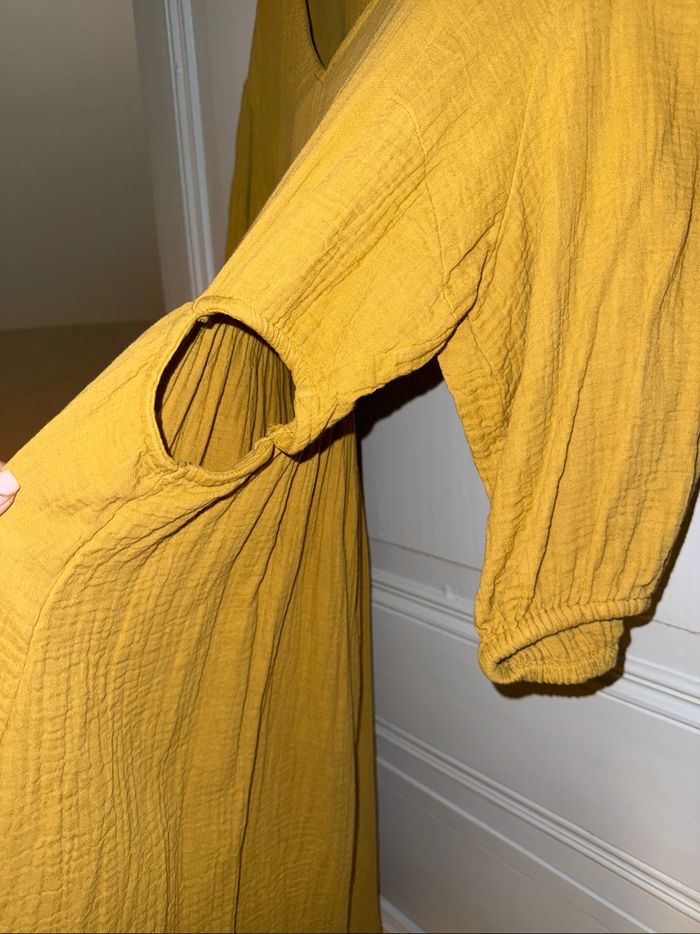 Robe moutarde - photo numéro 4