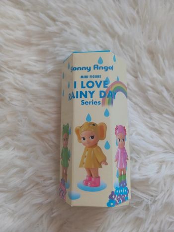 Sonny angel i love rainy day 