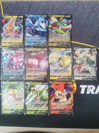Lot 10 Cartes Pokemon V