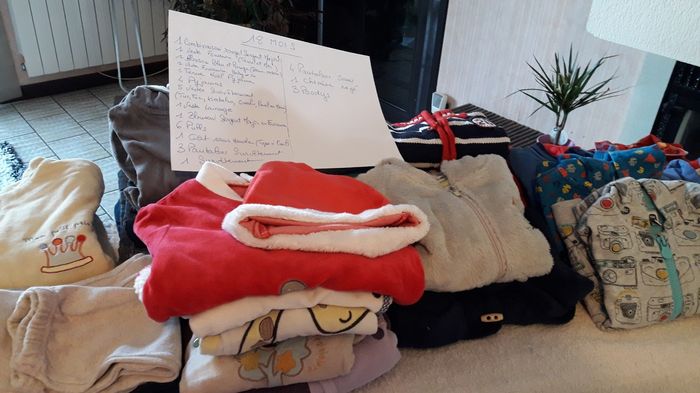 Lot vêtements bébé 18 mois - photo numéro 2
