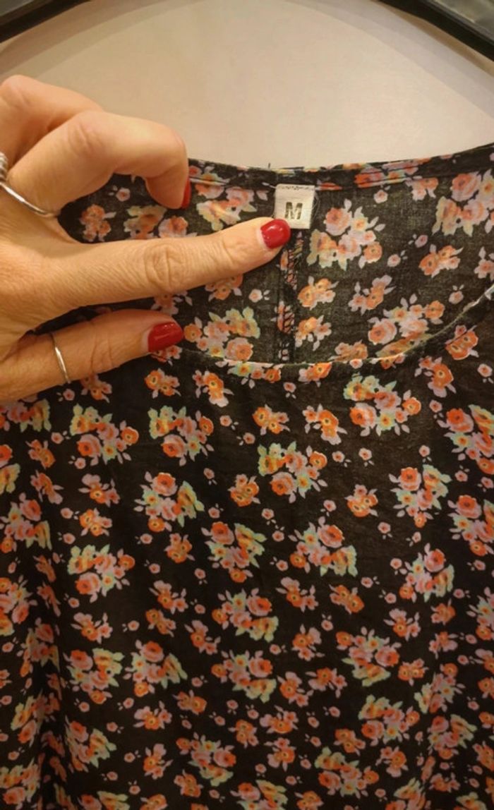 Vestitino a fantasia fiori - photo numéro 3