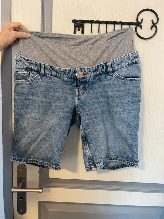 Short en jeans grosses