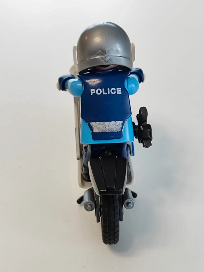 Moto de police Playmobil - photo numéro 2