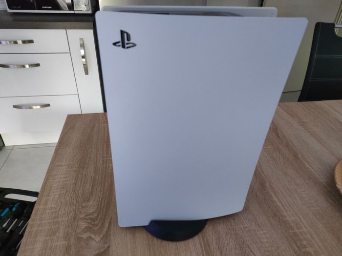 Sony Playstation 5 standard 1to - photo numéro 2