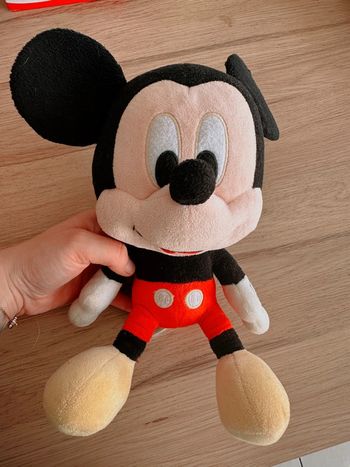 Peluche Mickey