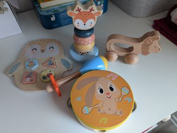 Lot jouets en bois
