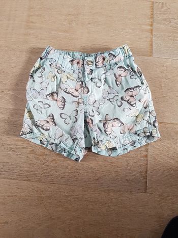 Short fille en 4/5 ans
